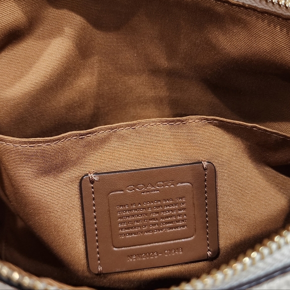 Coach Cream Shoulder Bag with Gold Accents - Picture 12 of 16